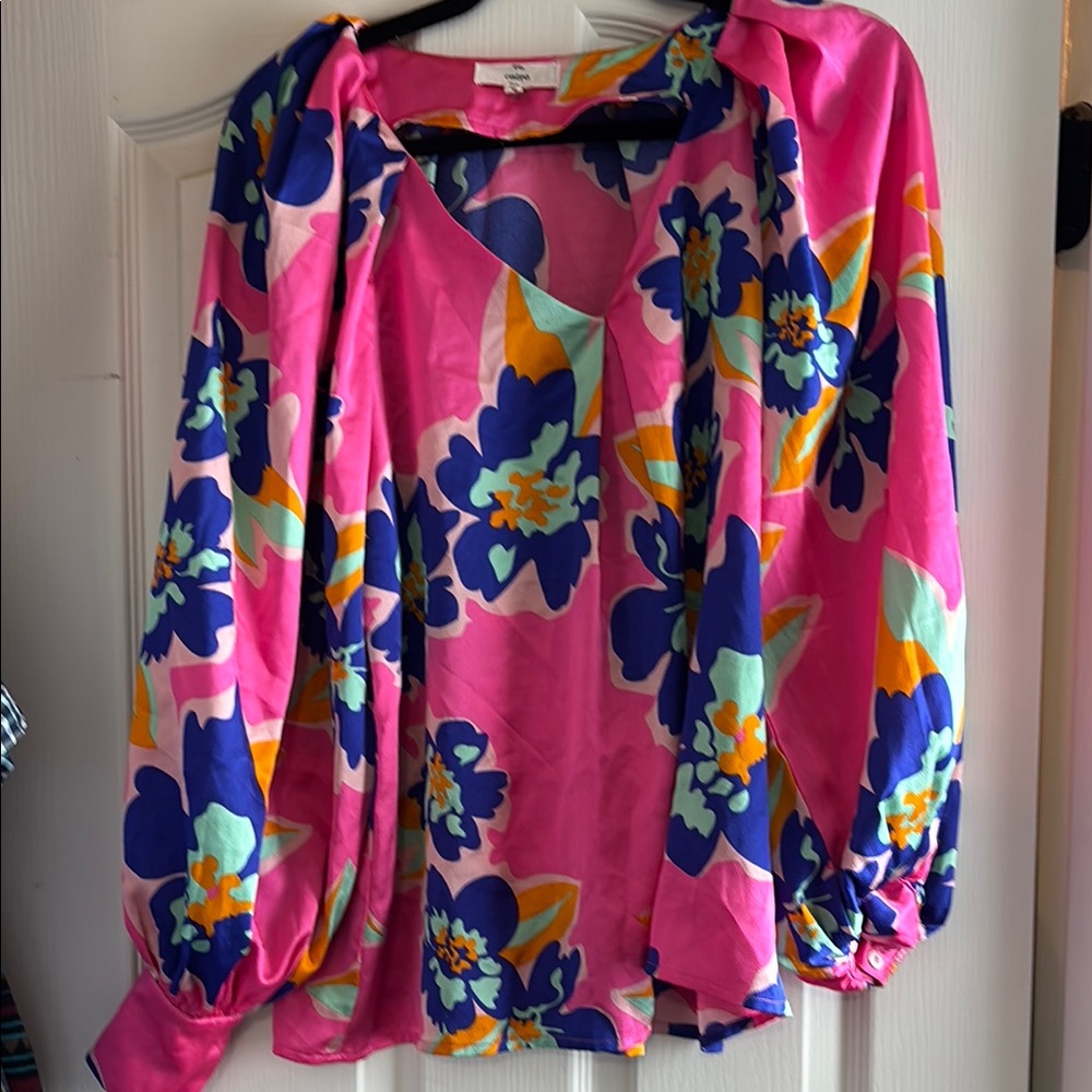 Entro Pink Graphic Blouse with Relaxed Sleeves